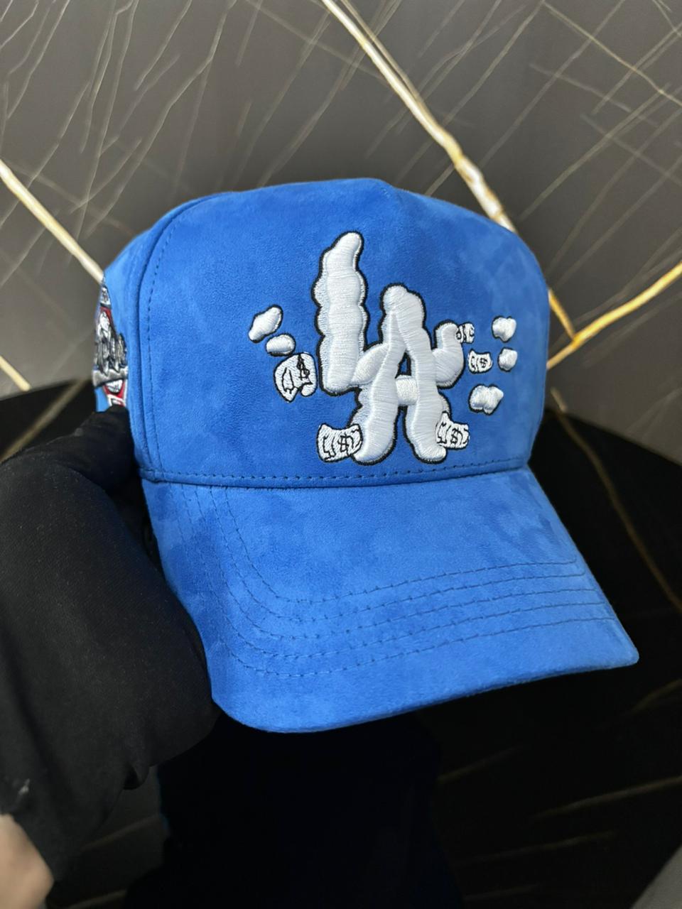 31 HATS LA CLOUDS AZUL