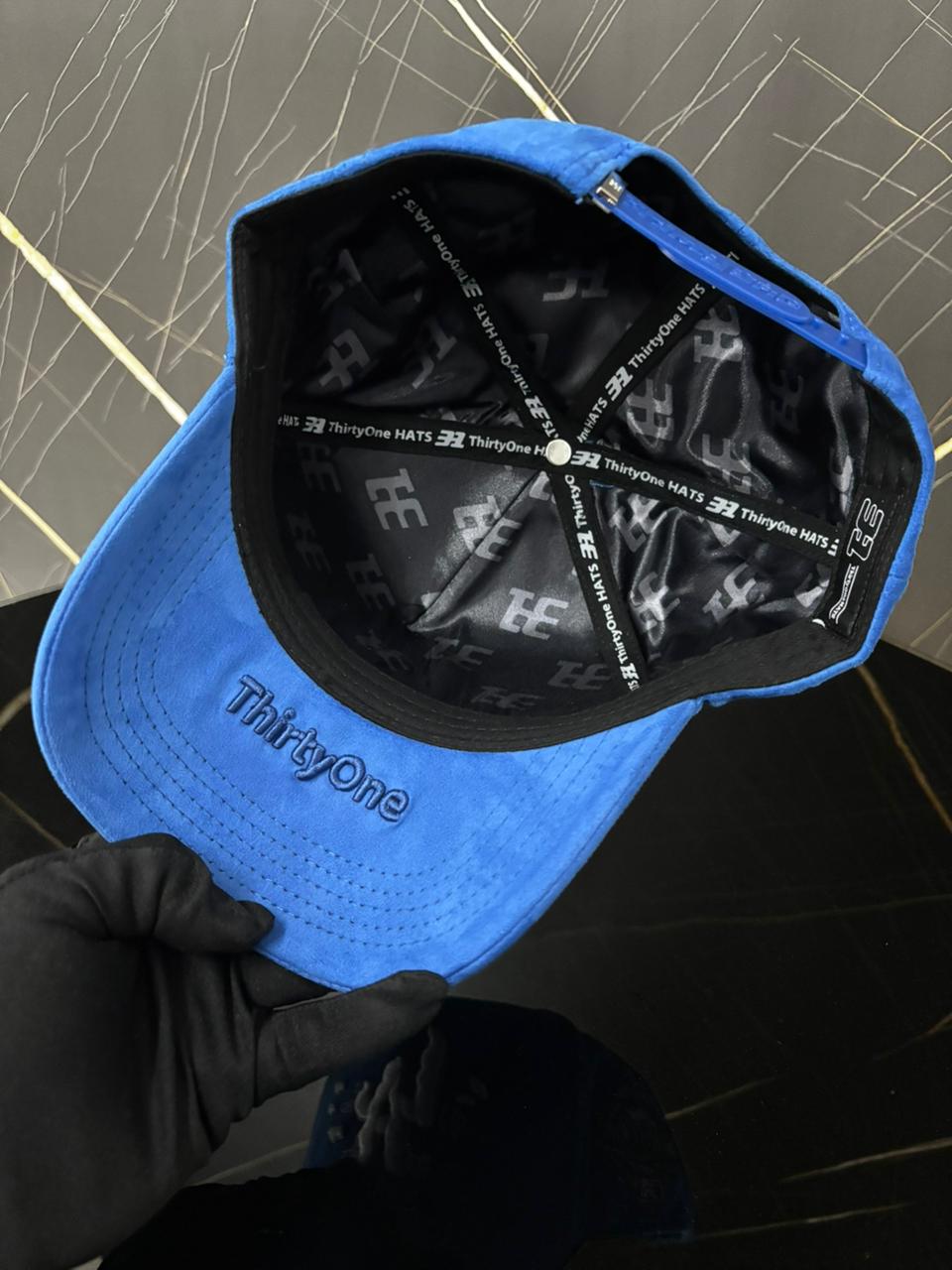 31 HATS LA CLOUDS AZUL